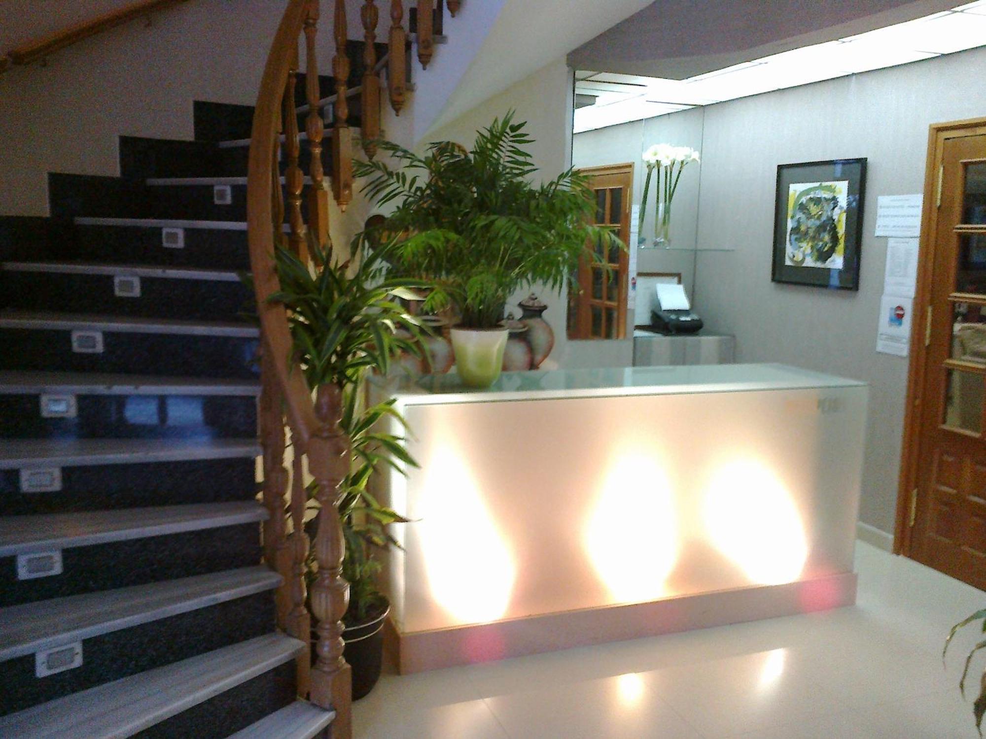 Hotel Anabel Baza Buitenkant foto